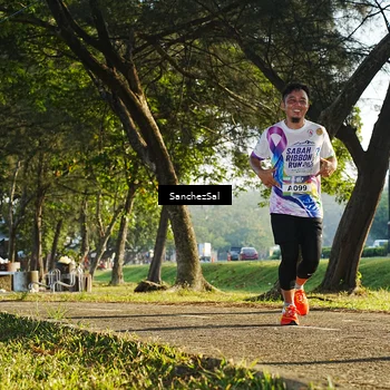 Runner Photo 6074530