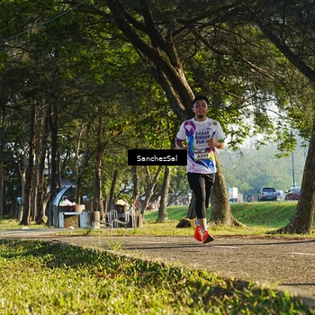 Runner Photo 6074531