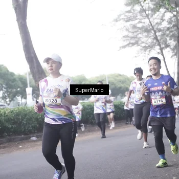 Runner Photo 6074546