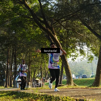 Runner Photo 6074573
