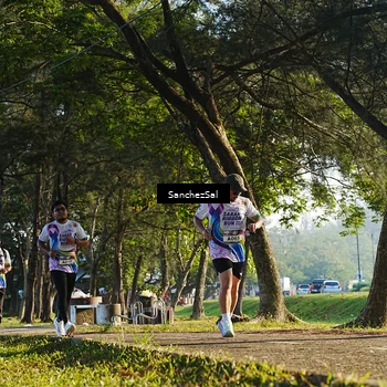 Runner Photo 6074575