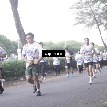 Runner Photo 6074591