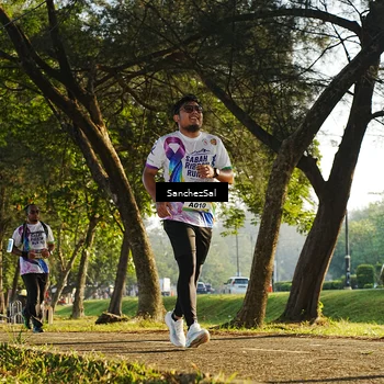 Runner Photo 6074611