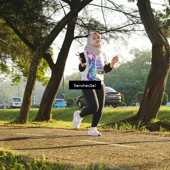 Runner Photo 6074700