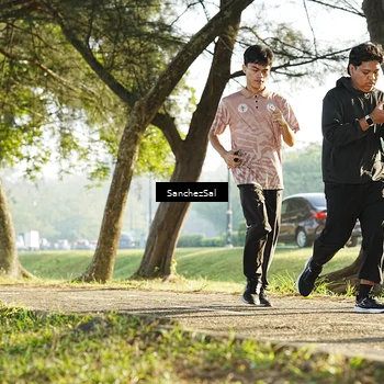Runner Photo 6074874