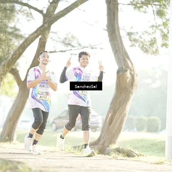 Runner Photo 6074888