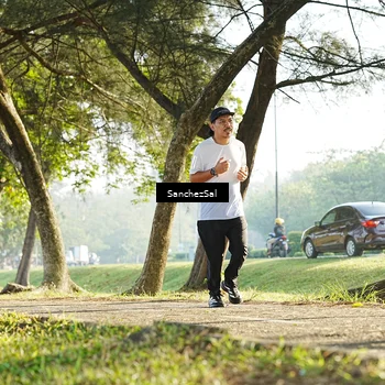 Runner Photo 6074907