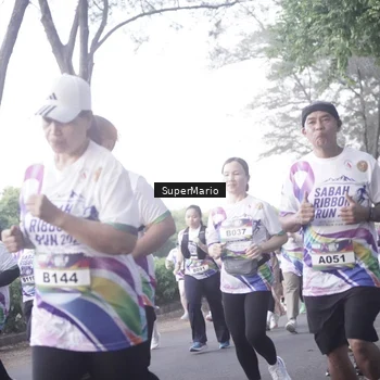 Runner Photo 6075059