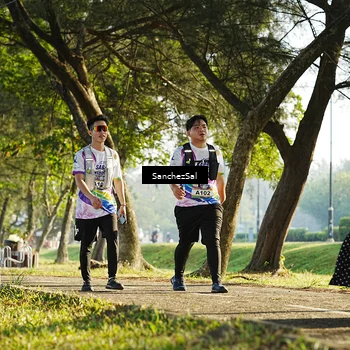 Runner Photo 6075138