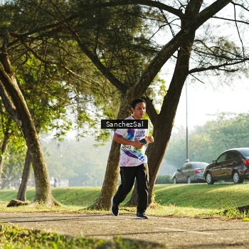 Runner Photo 6075157