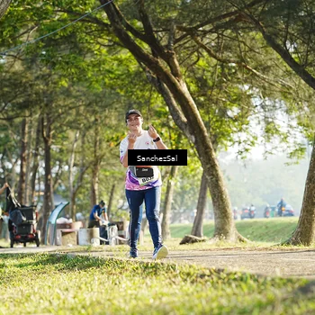 Runner Photo 6075185