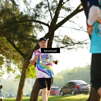 Runner Photo 6075344