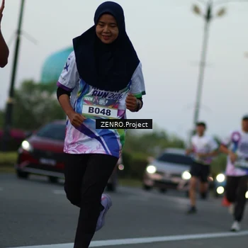 Runner Photo 6075545