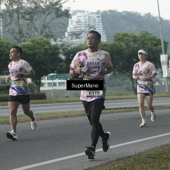 Runner Photo 6075616