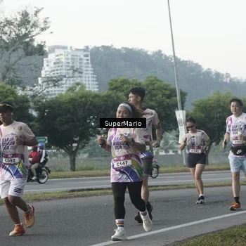 Runner Photo 6075648
