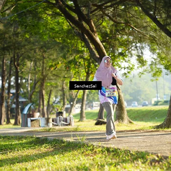 Runner Photo 6075736