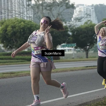 Runner Photo 6075749
