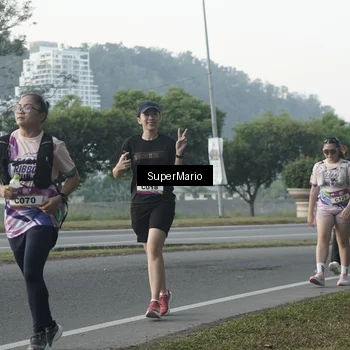 Runner Photo 6075752