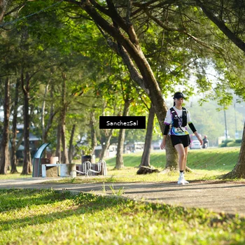 Runner Photo 6075853