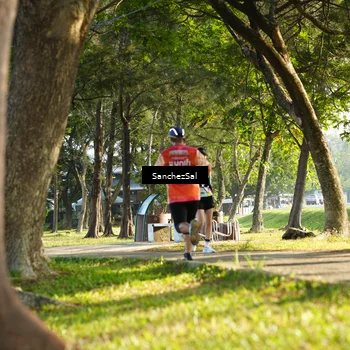 Runner Photo 6075861