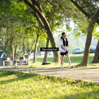 Runner Photo 6075881