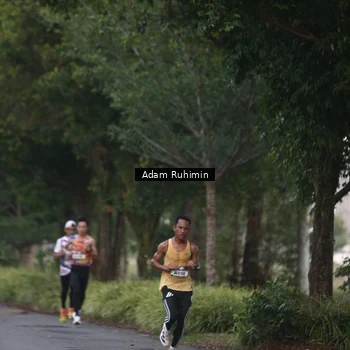 Runner Photo 6075885