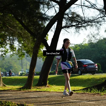 Runner Photo 6075904