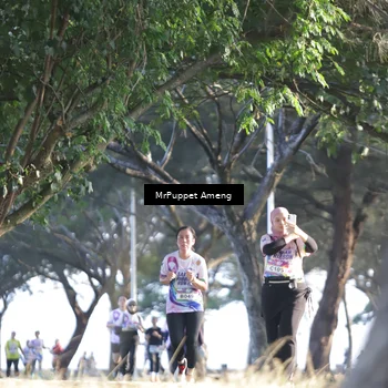 Runner Photo 6075944