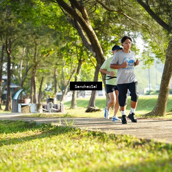 Runner Photo 6076006