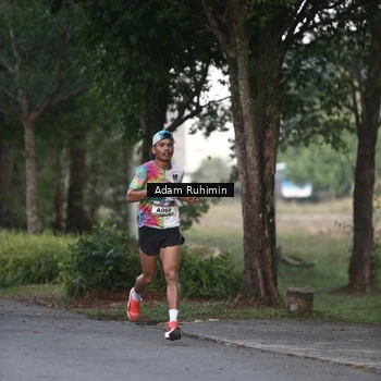 Runner Photo 6076011