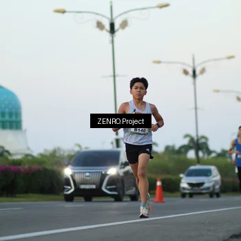 Runner Photo 6076033