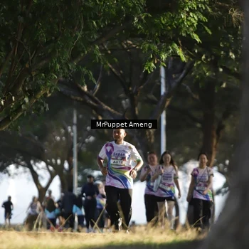 Runner Photo 6076063
