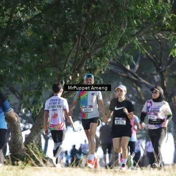 Runner Photo 6076070