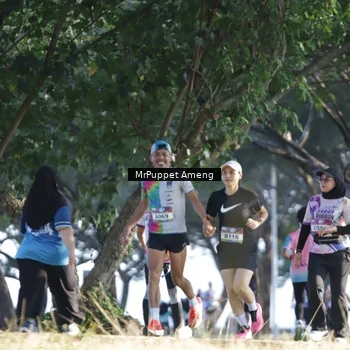 Runner Photo 6076072