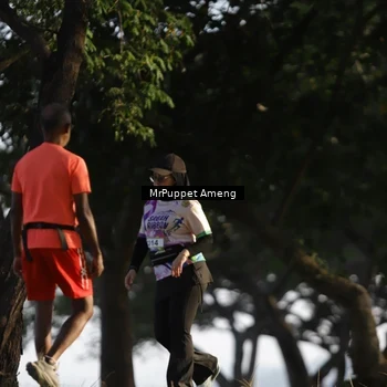Runner Photo 6076077