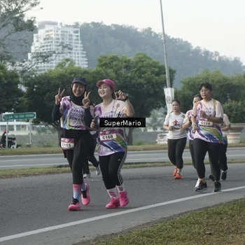 Runner Photo 6076085