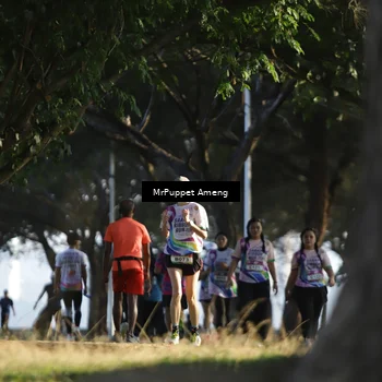 Runner Photo 6076093
