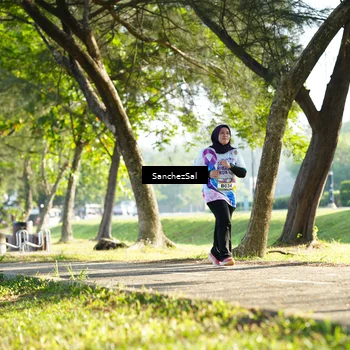 Runner Photo 6076096
