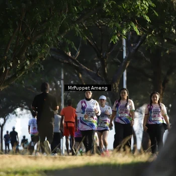 Runner Photo 6076099