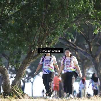 Runner Photo 6076110