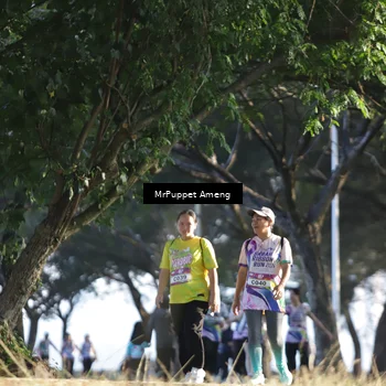 Runner Photo 6076111