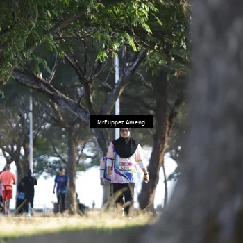Runner Photo 6076119