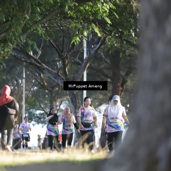 Runner Photo 6076139