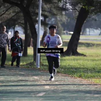 Runner Photo 6076179