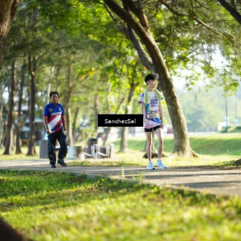 Runner Photo 6076188