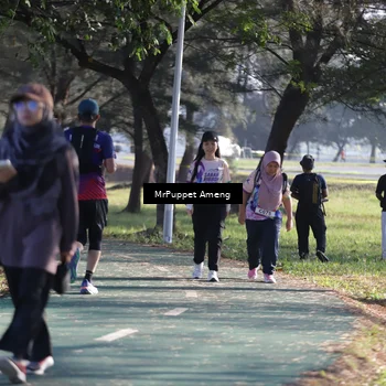 Runner Photo 6076191