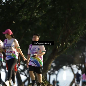 Runner Photo 6076201