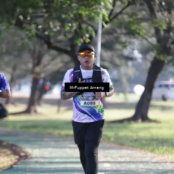 Runner Photo 6076249