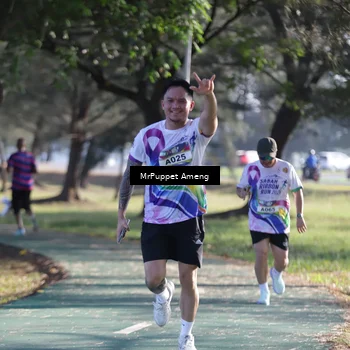 Runner Photo 6076261