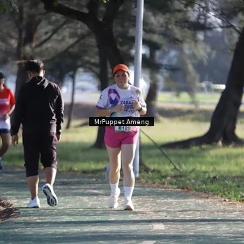 Runner Photo 6076286